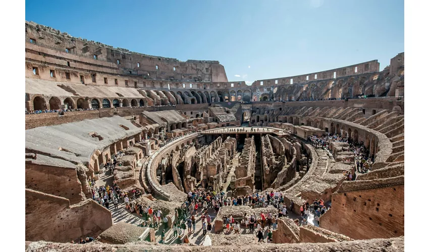 Colosseo, Foro Romano e Palatino + Tour guidato