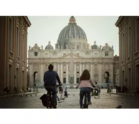 Rome: Electric Bicycle Rental in Piazza Venezia