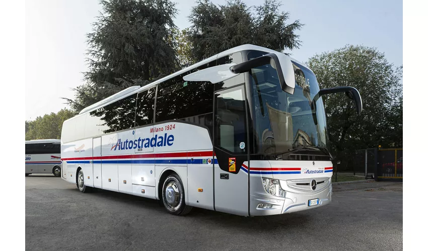 Bus de enlace entre el aeropuerto de Orio al Serio y Milán