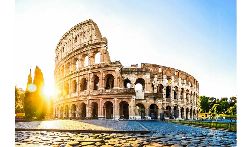 Colosseum, Roman Forum & Palatine Hill + Guided Tour