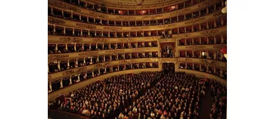 Teatro alla Scala: Guided Tour + Fast Track Ticket