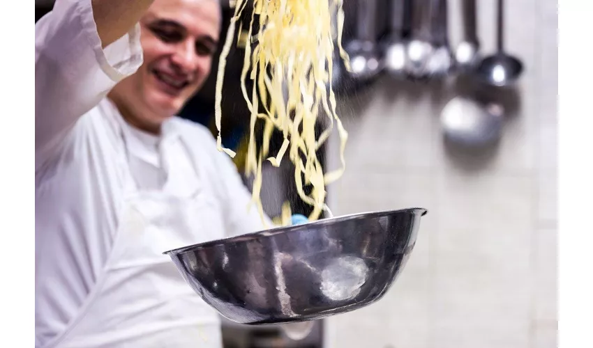 Ristorante Alfredo alla Scrofa: Menu con le Fettucine Alfredo originali