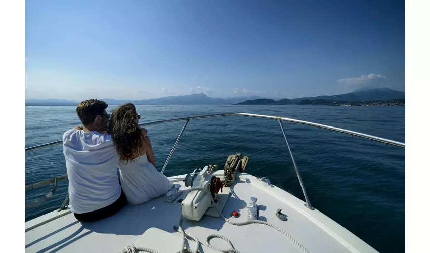 Lago di Garda: tour in barca di 4 ore con sosta a Sirmione