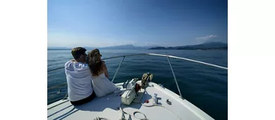 Lago di Garda: tour in barca di 4 ore con sosta a Sirmione