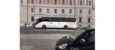 Roma: Trasferimento in autobus dalla Stazione Termini all'Aeroporto di Ciampino