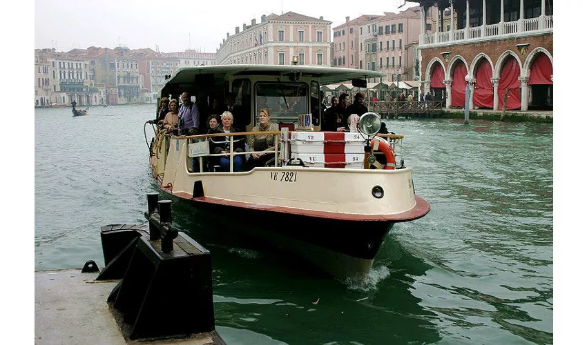 Pase Vaporetto: Tarjeta de transporte público de Venecia (ACTV)