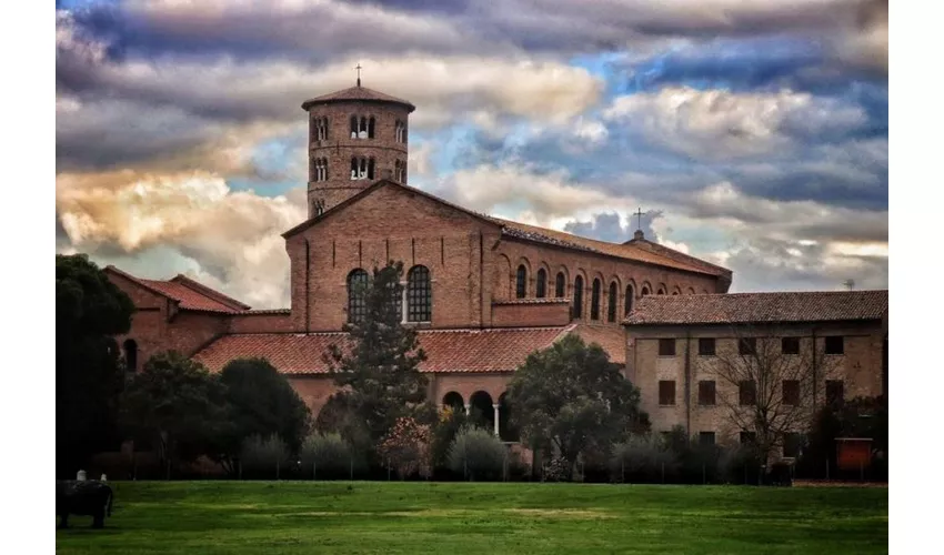 Rávena: Museo Classis y Basílica de Sant'Apollinare in Classe Entrada