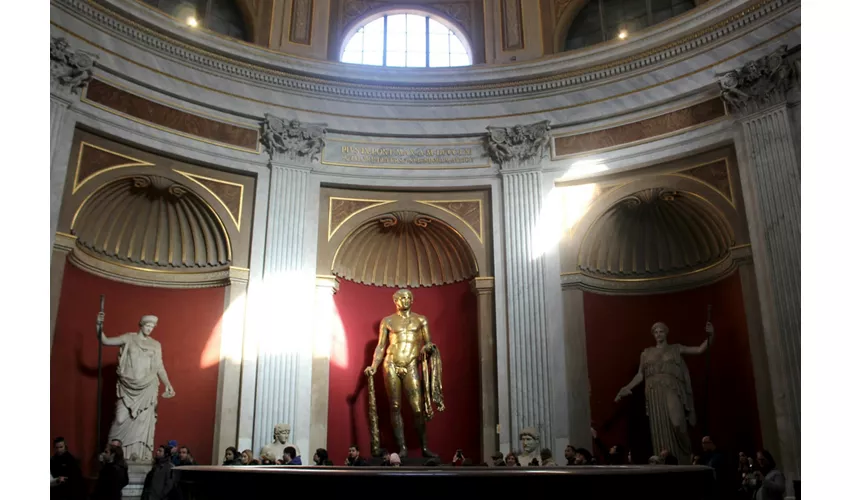 Vatican Museums & Sistine Chapel: Fast Track Ticket + Guided Tour