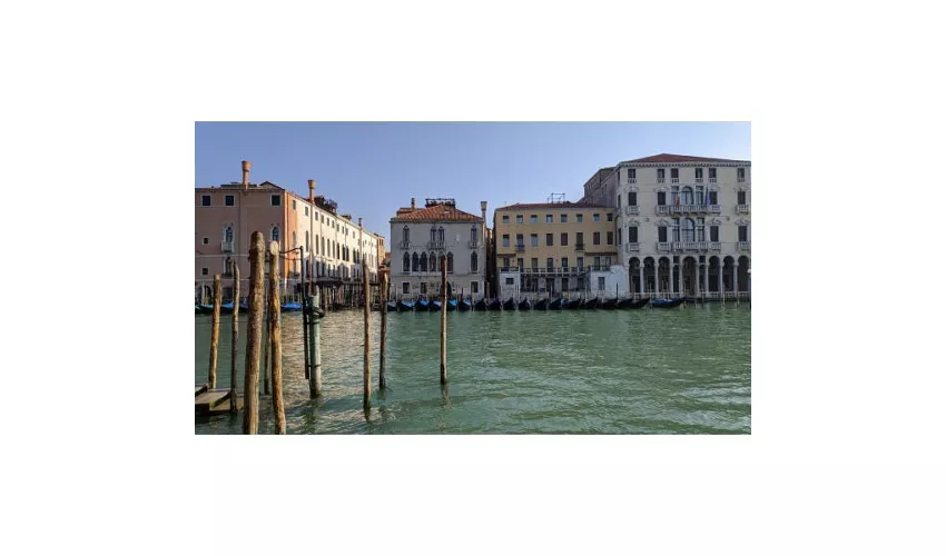 Venice Rialto & Jewish Quarter: Guided Walking Tour