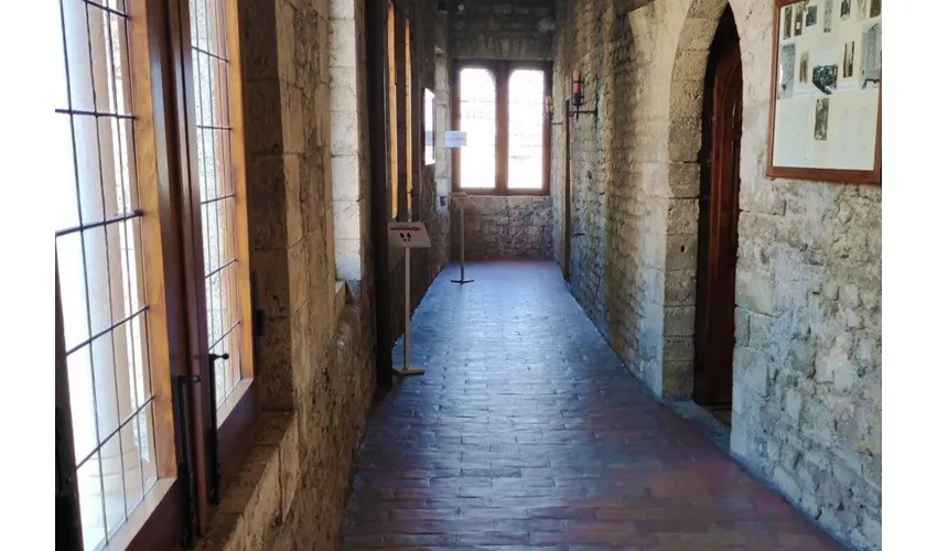 Bonifacio VIII Palace in Anagni: Entry Ticket