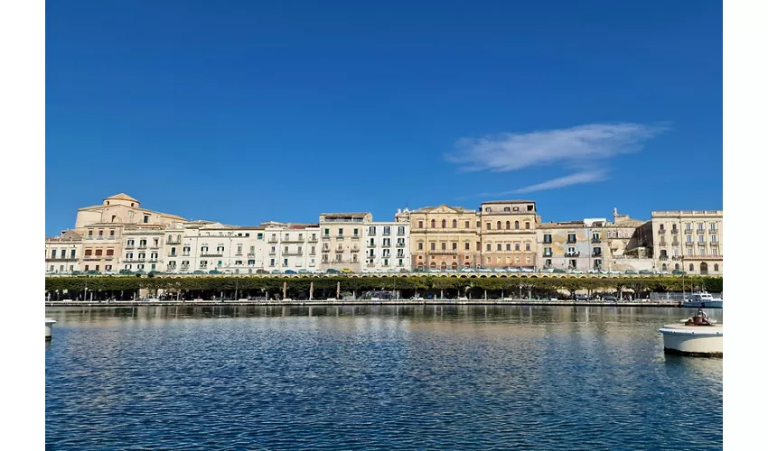 Ortigia: Geführte Boot Tour + Schnorcheln + Schwimmen + Getränke