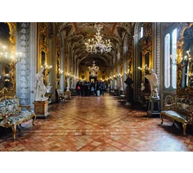 Palacio Doria Pamphilj: Entrada sin colas