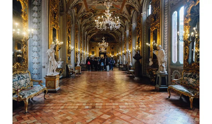 Palacio Doria Pamphilj: Entrada sin colas