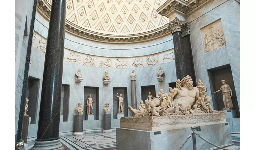 Musei Vaticani e Basilica di San Pietro: Biglietto Fast Track + Visita guidata