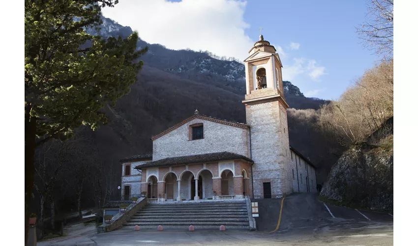 Santuário Igreja de Nossa Senhora de Ambro - Montefortino - Fermo