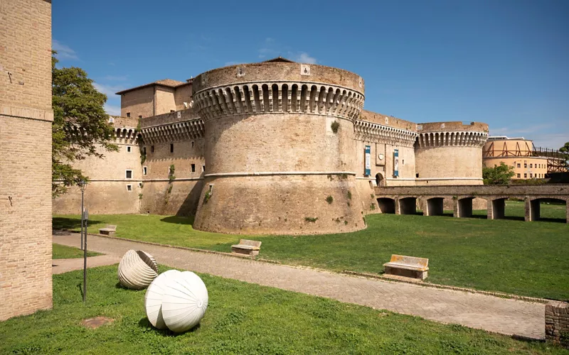 Rocca Roveresca di Senigallia: un libro di pietra