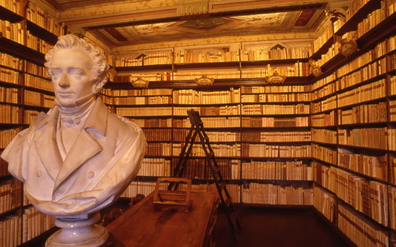 A Recanati il set è la vera casa di Leopardi