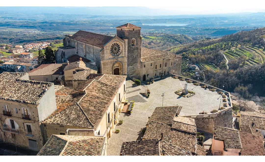 Altomonte 