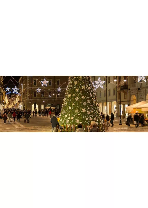 Ass Turismo Natale Piazza Tre Martiri_RIC4248