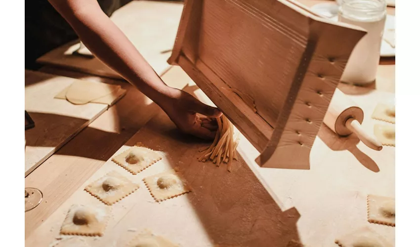 Roma: Corso di preparazione della pasta con uno chef locale