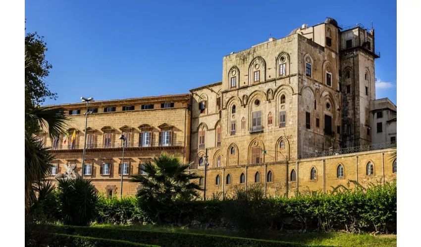 Palermo: Visita guiada a pie para grupos pequeños con el Palacio de los Normandos