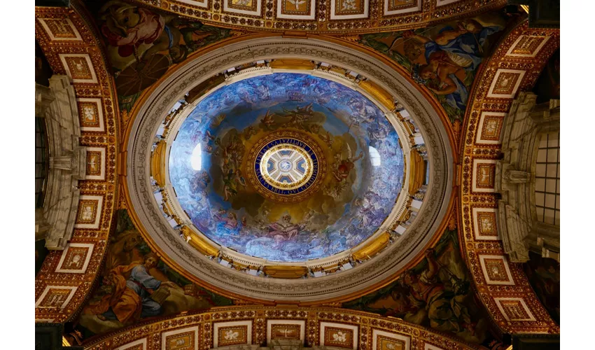 Basilica di San Pietro, Cupola e Grotte Vaticane: Tour guidato per piccoli gruppi