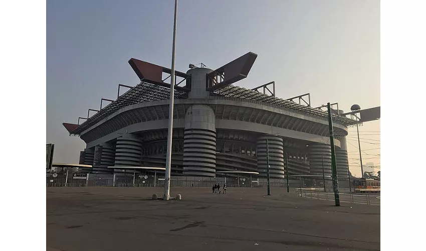 San Siro Stadium Tour: Reserved Entrance