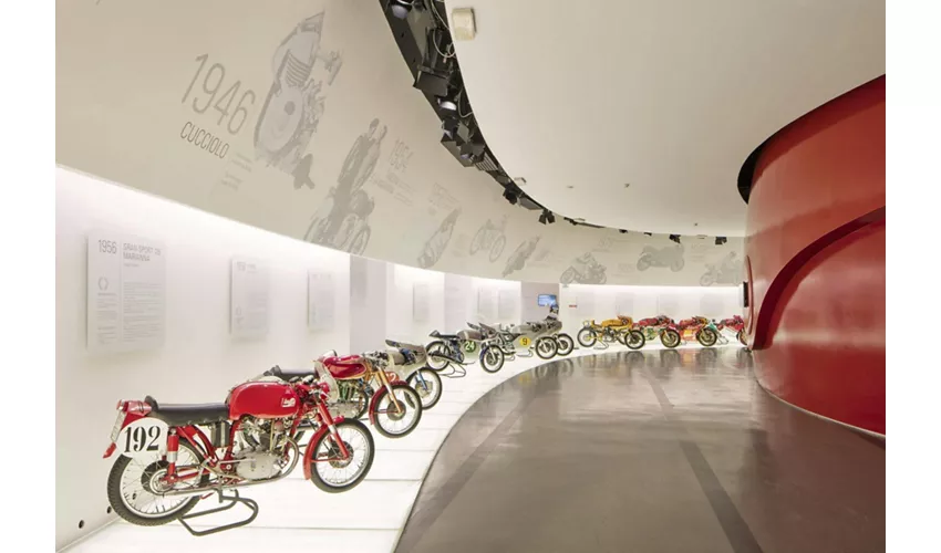 Museo Ducati: Entrada