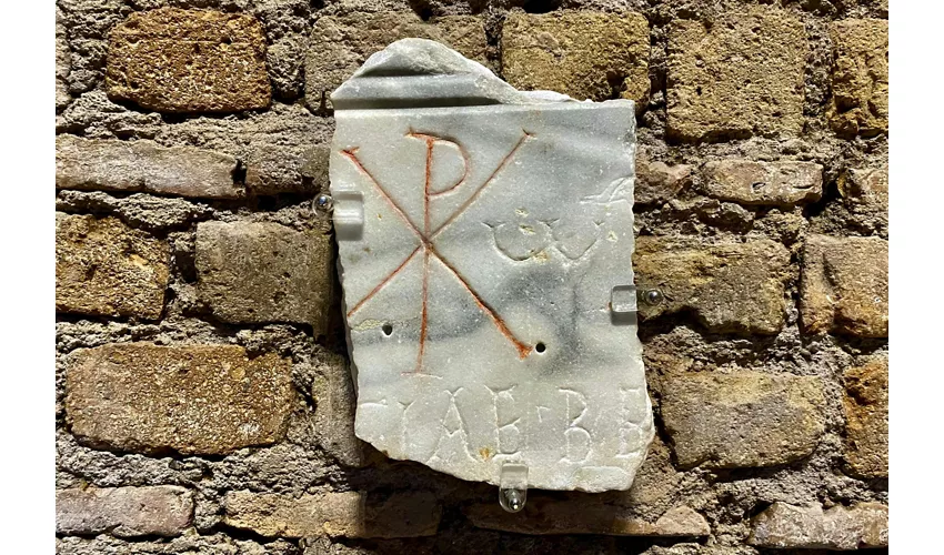 Roman Catacombs: Express Small-group Guided Tour with Transfer