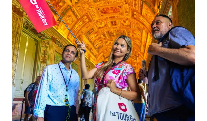 Museos Vaticanos y Capilla Sixtina: Visita guiada nocturna