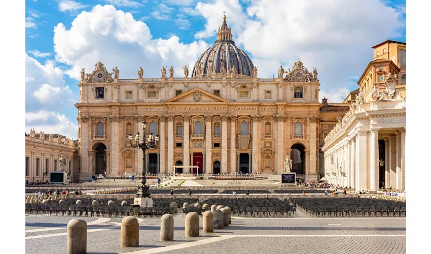 St. Peter's Basilica: Guided Tour + Dome Access