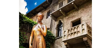 Verona, Lake Garda & Sirmione: Guided Tour from Venice + Boat Cruise