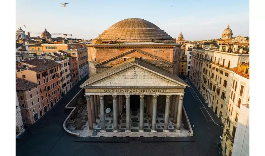 Pantheon: Biglietto con accesso rapido + Tour guidato