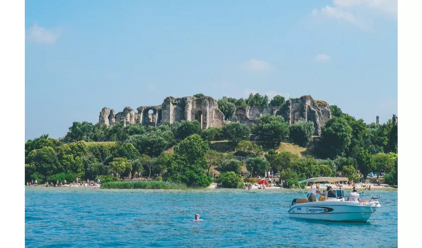 Sirmione and Lake Garda: Tour from Verona