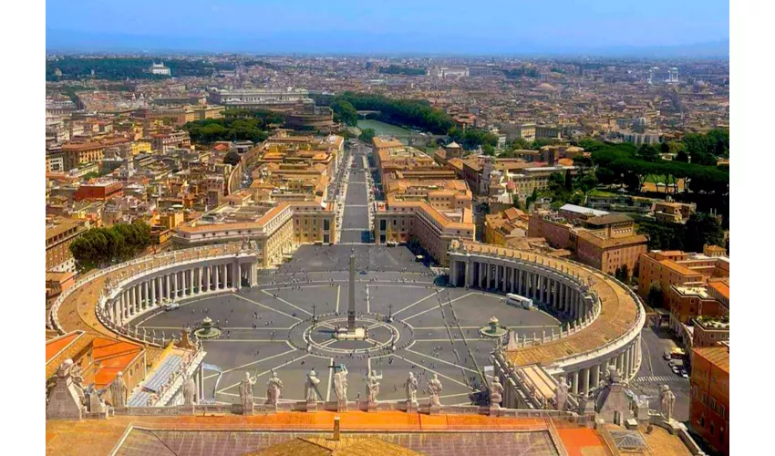 Basilica di San Pietro e Grotte Vaticane: Tour guidato espresso