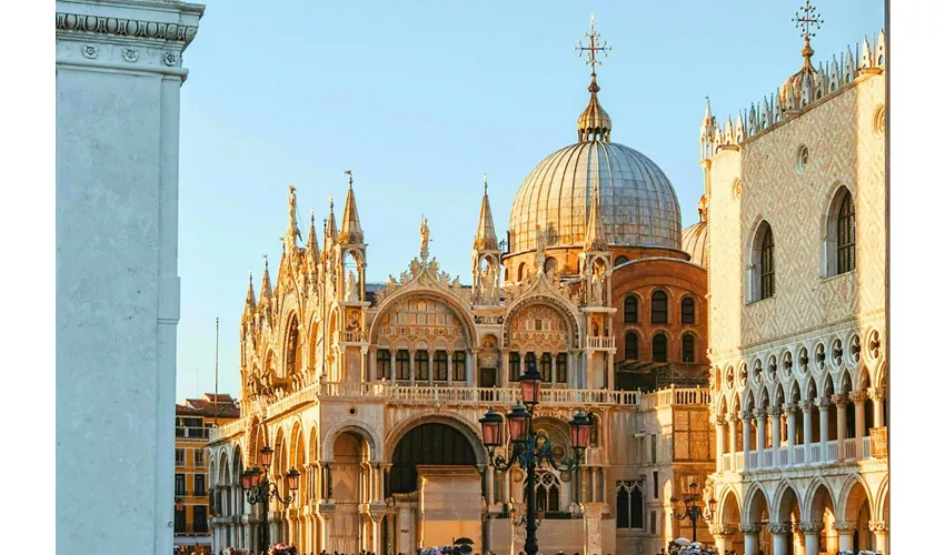 Basílica de San Marcos: Entrada sin colas (sólo Catedral)