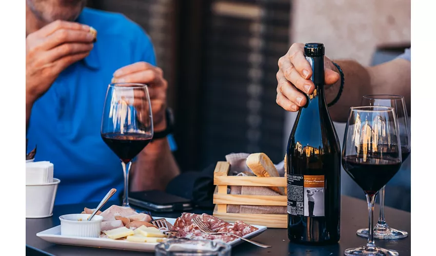 Ruta en e-Bike por el vino Amarone en Valpolicella