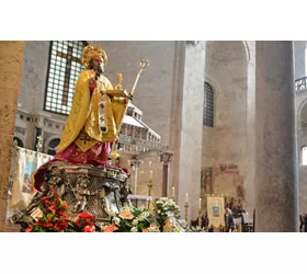 Saint-Nicolas ou Père Noël ?