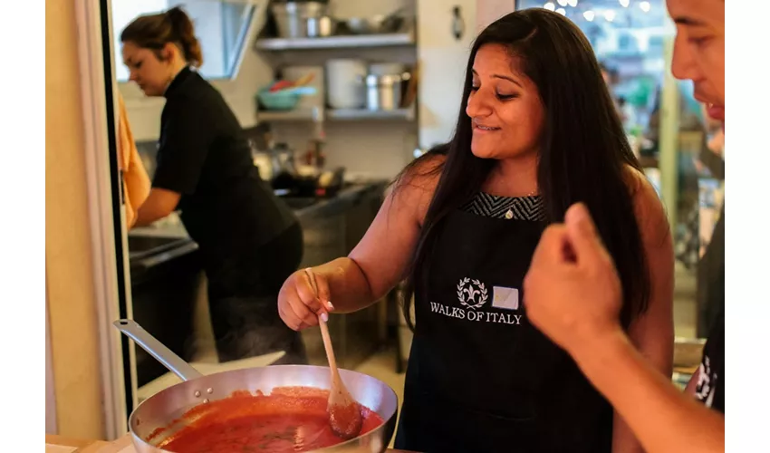 Roma: Corso di preparazione della pasta con uno chef locale + bevande