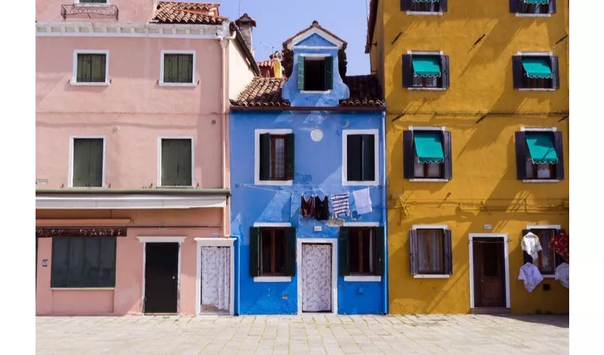 Murano, Burano e Torcello: tour guidato in barca d'epoca veneziana