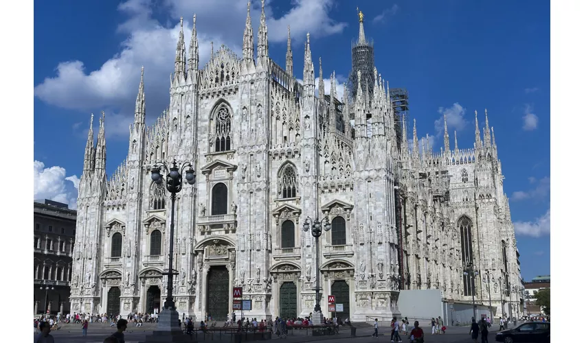 Duomo de Milán, Azotea y Museo: Entrada