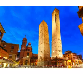 bologna-torri-emilia-romagna-gettyimages.jpg