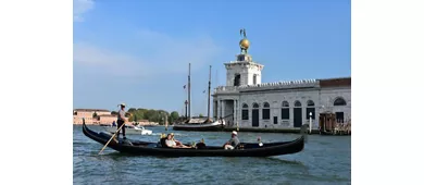 Venice: Private Gondola Ride on the Grand Canal