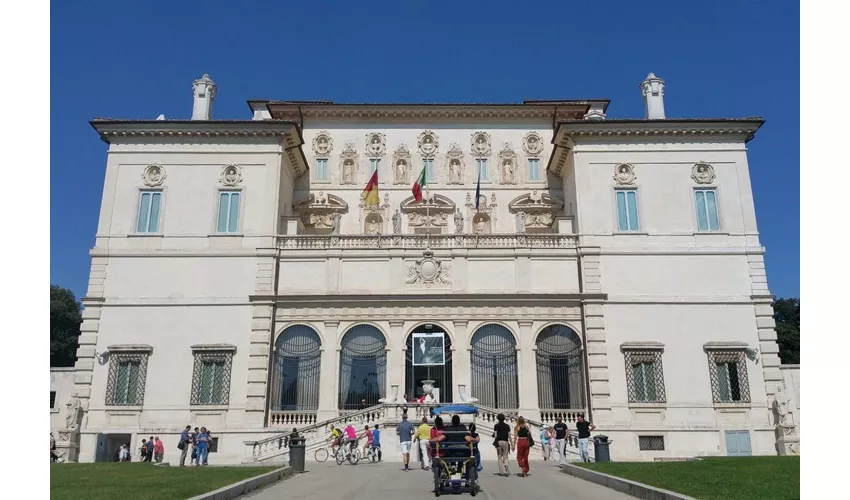 Borghese Gallery: Reserved Entrance