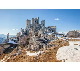 Abruzzo: tour guidato per piccoli gruppi da Roma + pranzo