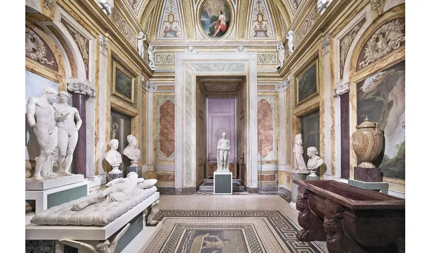 Borghese Gallery: Reserved Entrance