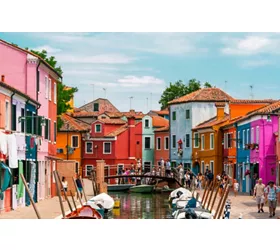 Murano, Burano e Torcello: Tour in barca intera giornata + Soffiatura del vetro