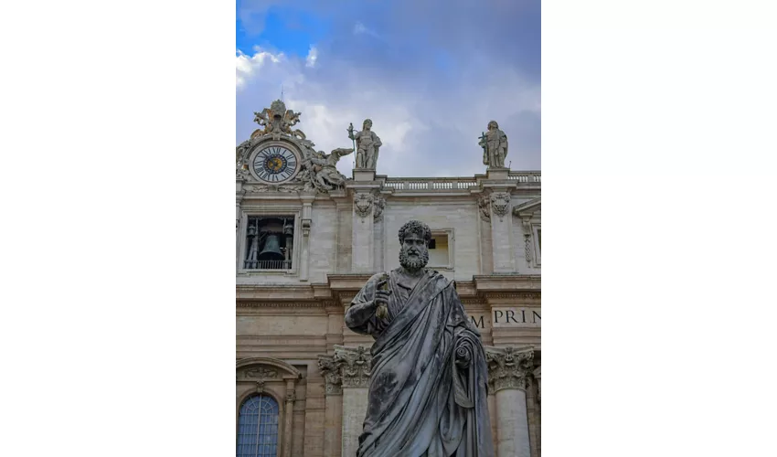 St. Peter’s Basilica: Guided tour + Dome & Vatican Grottoes Access