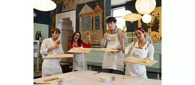 Rome: Spritz & Pasta Making Class
