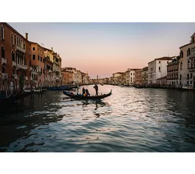 Venice: Private Gondola Ride on the Grand Canal